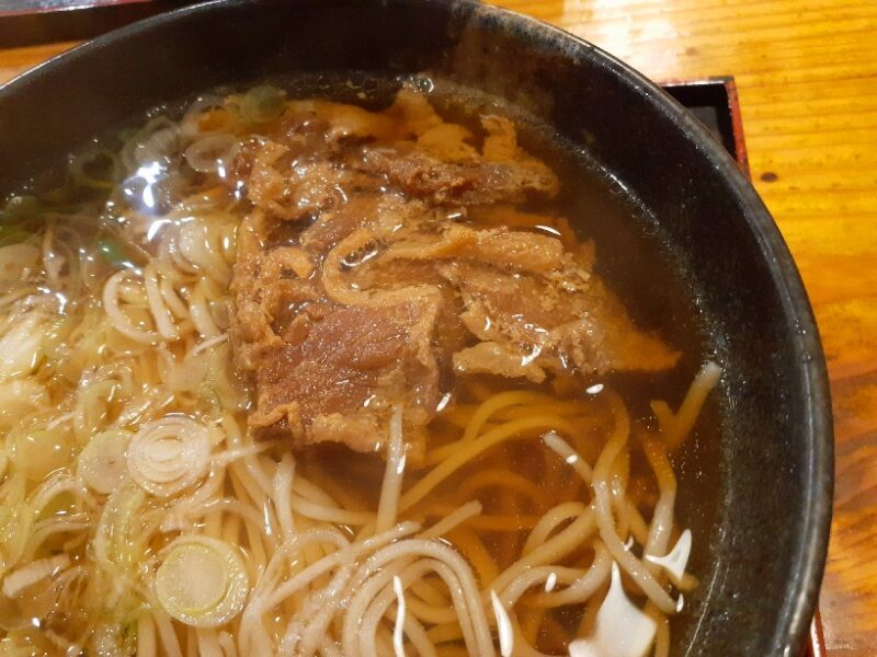 江戸そば梅の木の肉そば