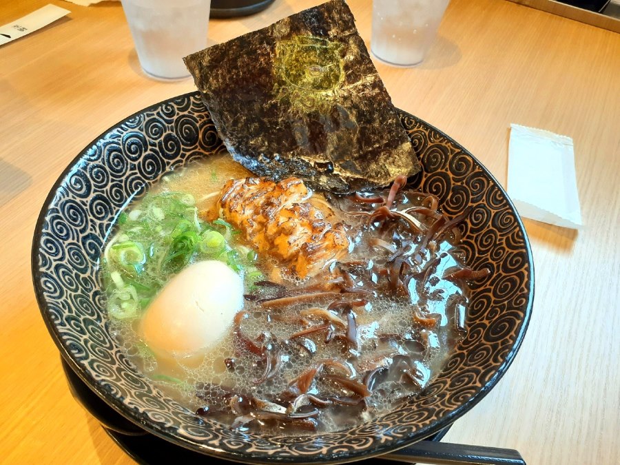 麺家いっぽうの炙りチャーシュー麺