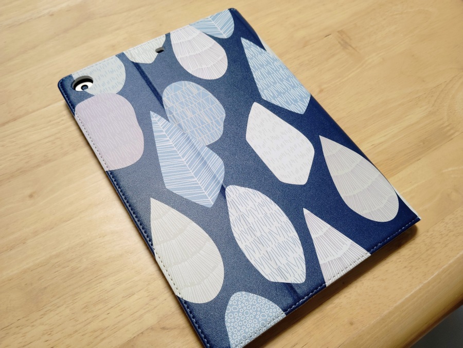 Elegante(エレガンテ 旧ケータイ屋24)のタブレットカバー