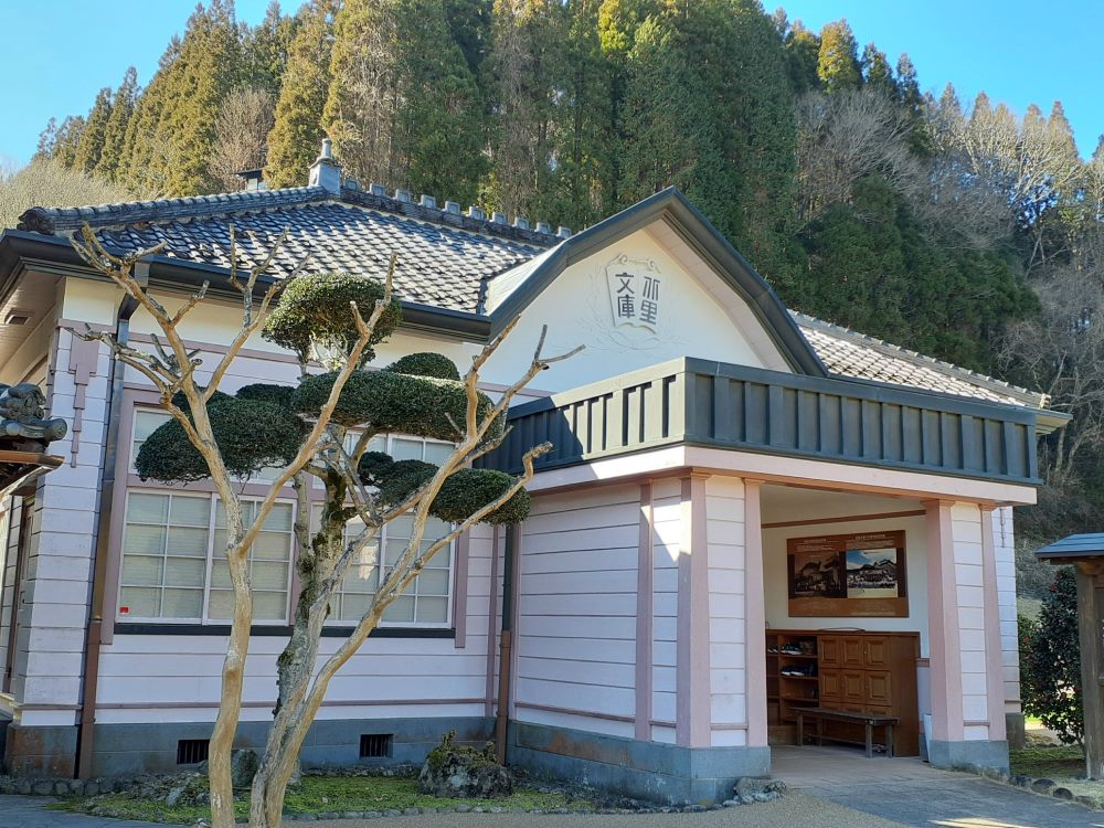 北里柴三郎記念館の北里文庫