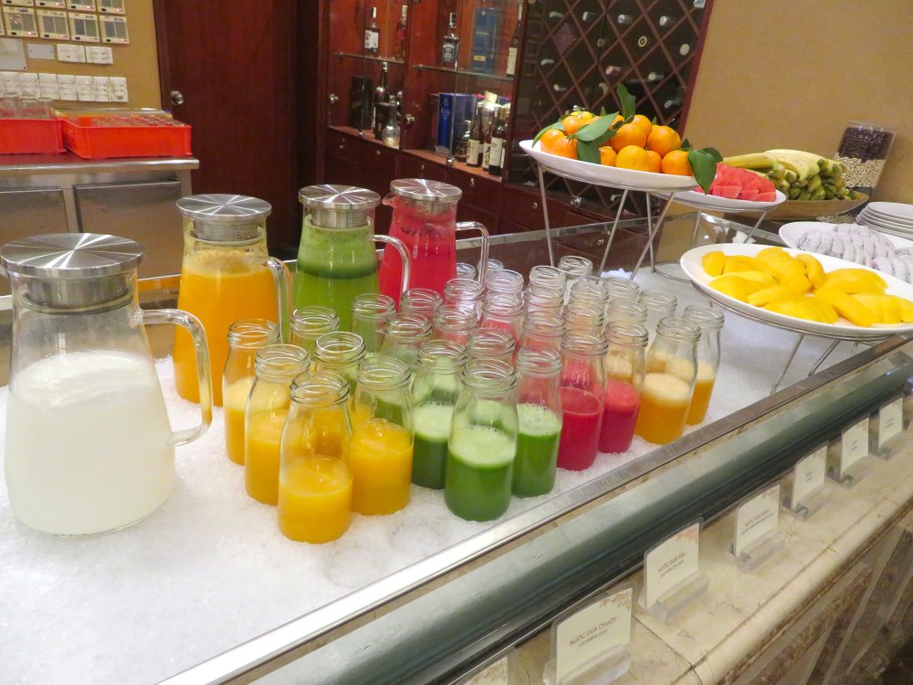 ハノイホテル朝食ビュッフェのドリンク